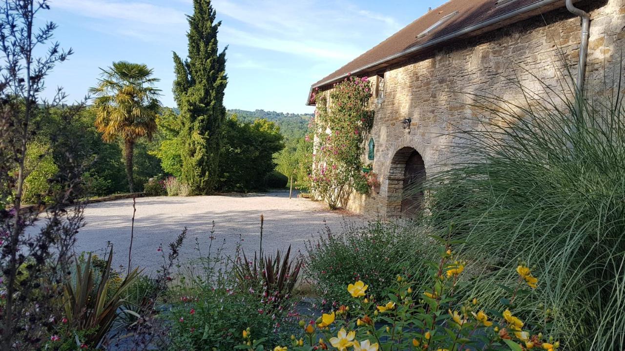 Chambres D'Hotes Secret Pyrenees Lasseube Exterior foto