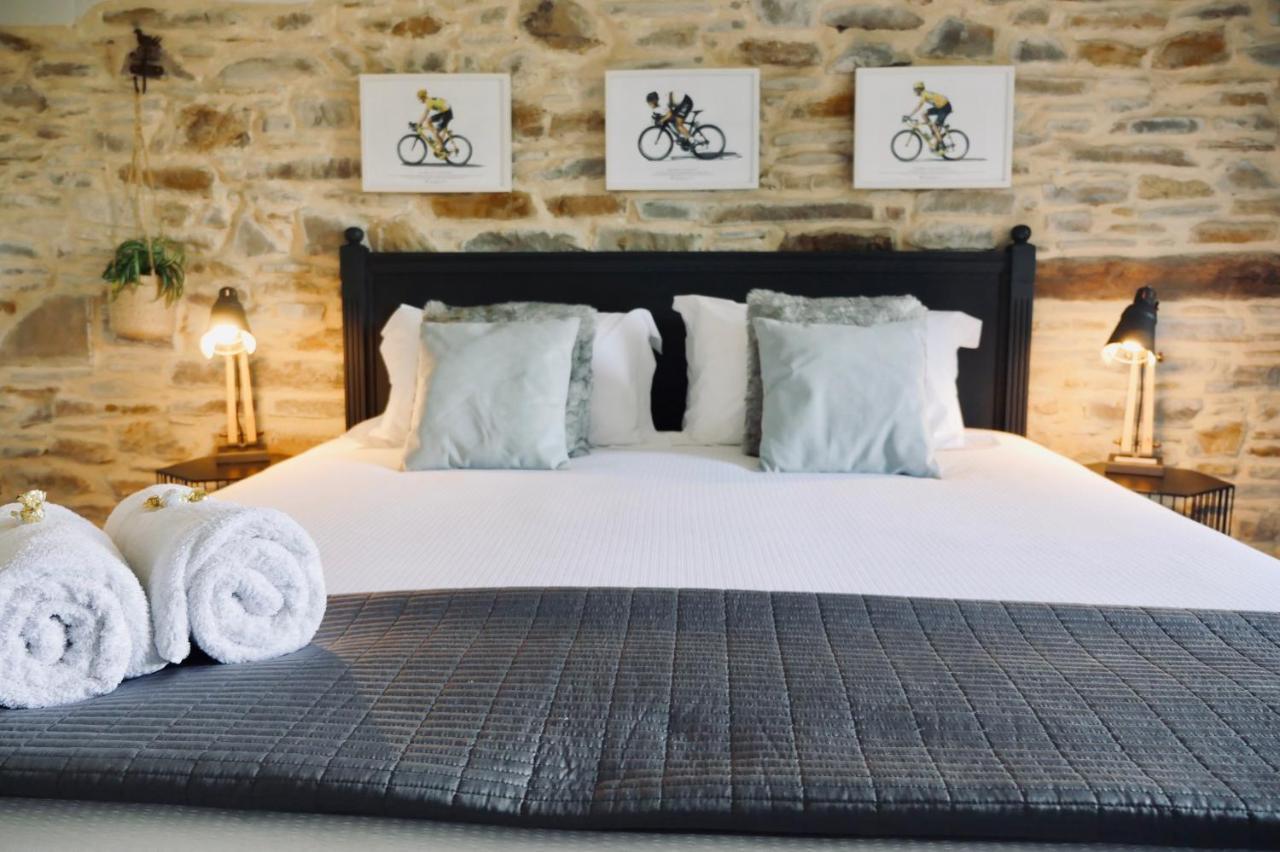 Chambres D'Hotes Secret Pyrenees Lasseube Exterior foto